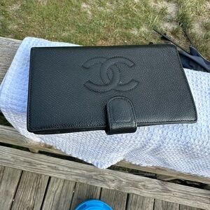 Vintage Chanel wallet